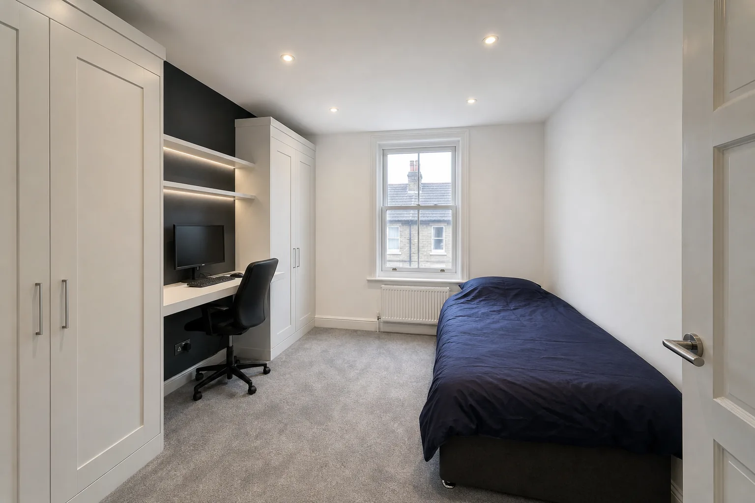 Teenager's Bedroom with a Built In Desk Nook, Old Town, Swindon